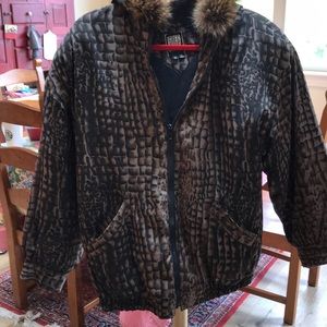 Pebbled pattern Bomber jacket with fur trim hood